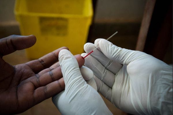 Sorpresa por la decisión del Fondo Mundial de dejar de financiar la programación regional relativa al VIH en África