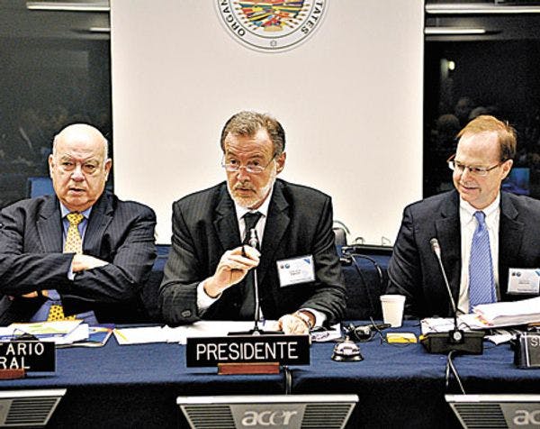 General de la OEA y Perú firman acuerdo para la realización del 58 periodo ordinario de sesiones de la CICAD