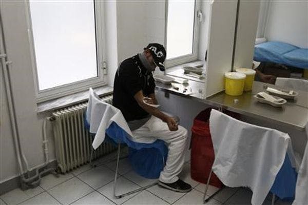 Abre las puertas en Grecia la primera sala de inyección de heroína