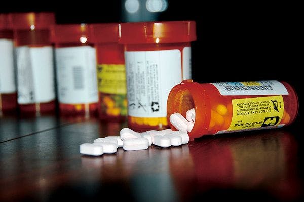 Les overdoses par médicaments prescrits inquiètent les Américains 