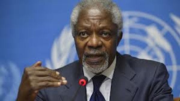 Kofi Annan presenta una comisión para abordar el tráfico de drogas en África occidental