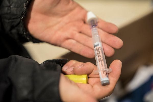Rise in anti-overdose naloxone kits to cut drug deaths in Scotland