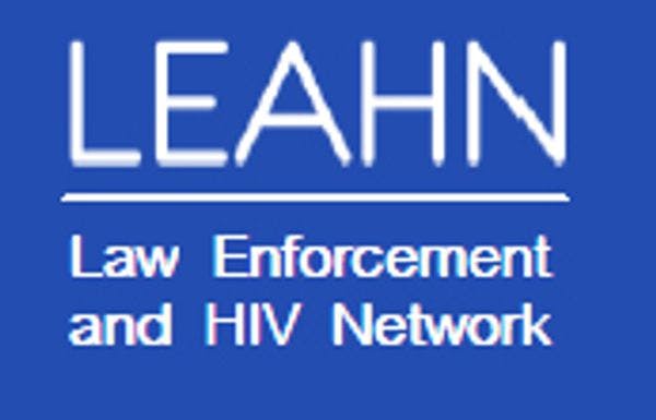 Assinar o apoio: Declaração de agentes de ordem pública em apoio à política de redução de danos e políticas relacionadas à prevenção do HIV