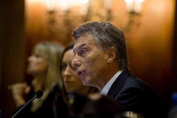 Argentina president authorises shoot-down of drug planes