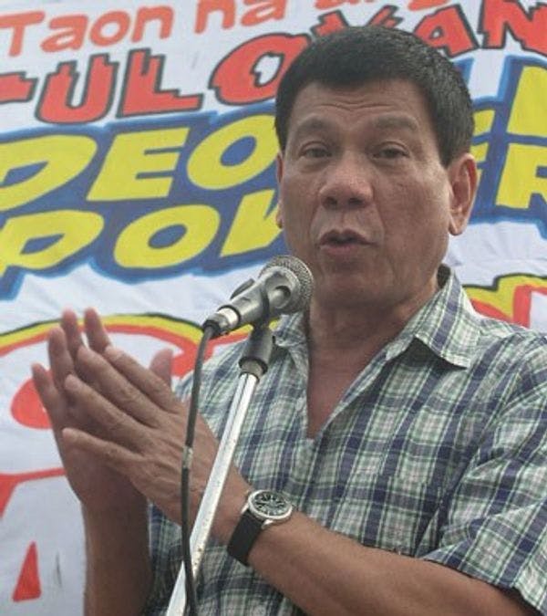 Philippines: Duterte pourrait bien être traduit devant un tribunal international pour les morts liées aux drogues, selon un sénateur 