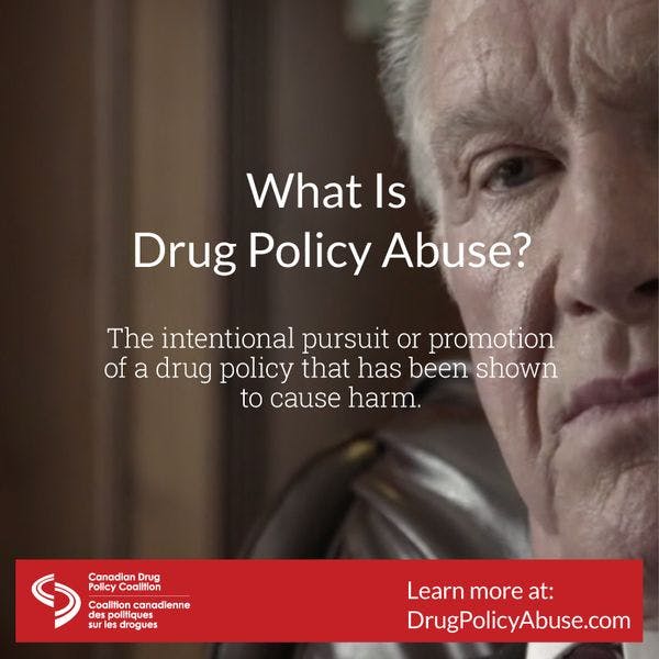 Il est temps de parler des abus dans la politique des drogues!