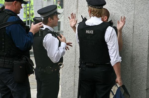 UK Police focus increases on drug stop & searches, despite futility