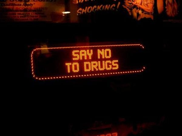 Repensar la política de drogas: ¿Por qué las campañas de "dile no a las drogas" fallan?