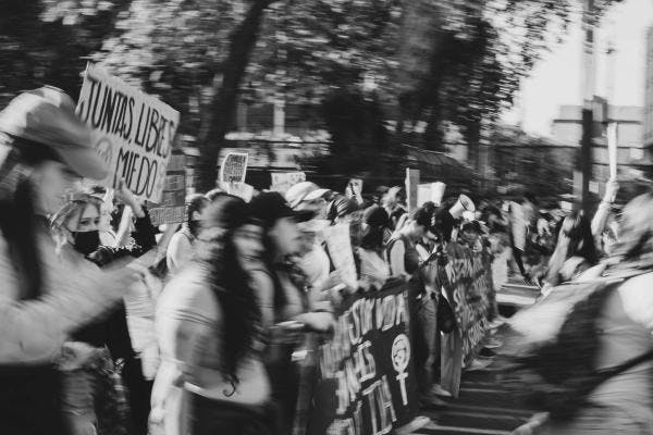 LANPUD: Manifiesto feminista antirracista antiprohibicionista