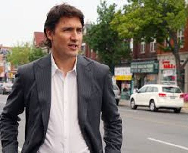 Trudeau confía la legalización de la marihuana a ex jefe de policía