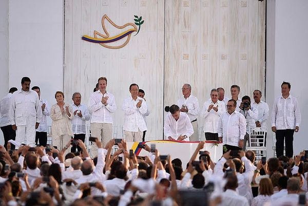 Colombia referendum: Peace deal with FARC rejected