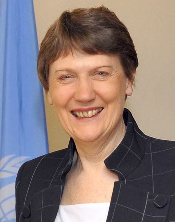 Helen Clark accepte un rôle à la Commission globale de politiques en matière de drogues