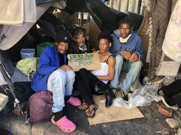 Personne ne devrait souffrir de cela : Les expériences que font du COVID-19 les usagers de drogues qui vivent dans la rue en Afrique du Sud