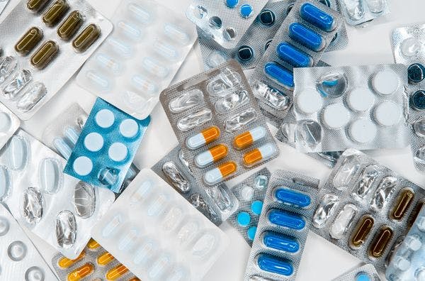 Canada : Le mouvement pour un « approvisionnement sûr » vise à limiter les décès liés à la crise des opioïdes